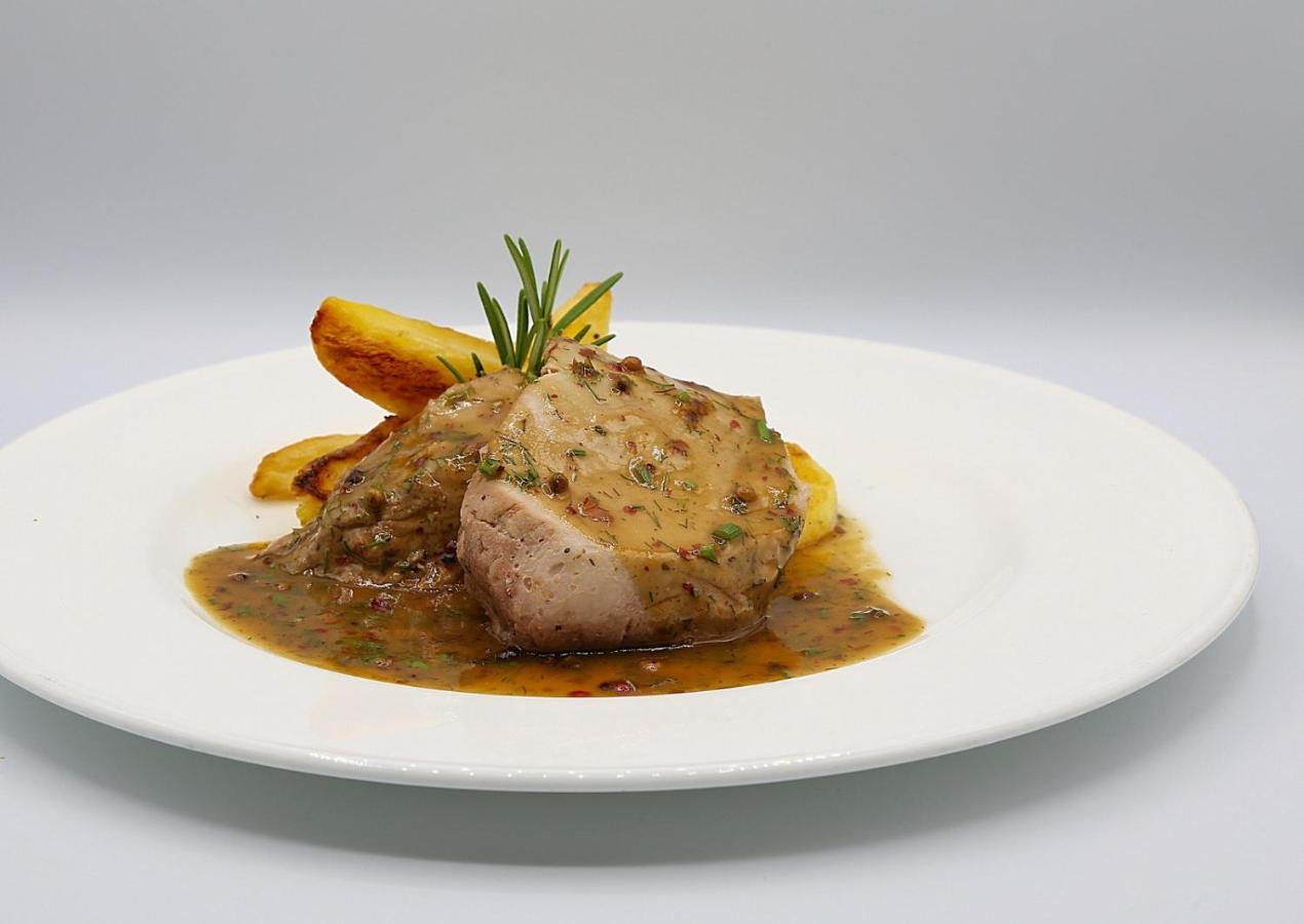 Hotel La Ginestra 악콸라냐 외부 사진